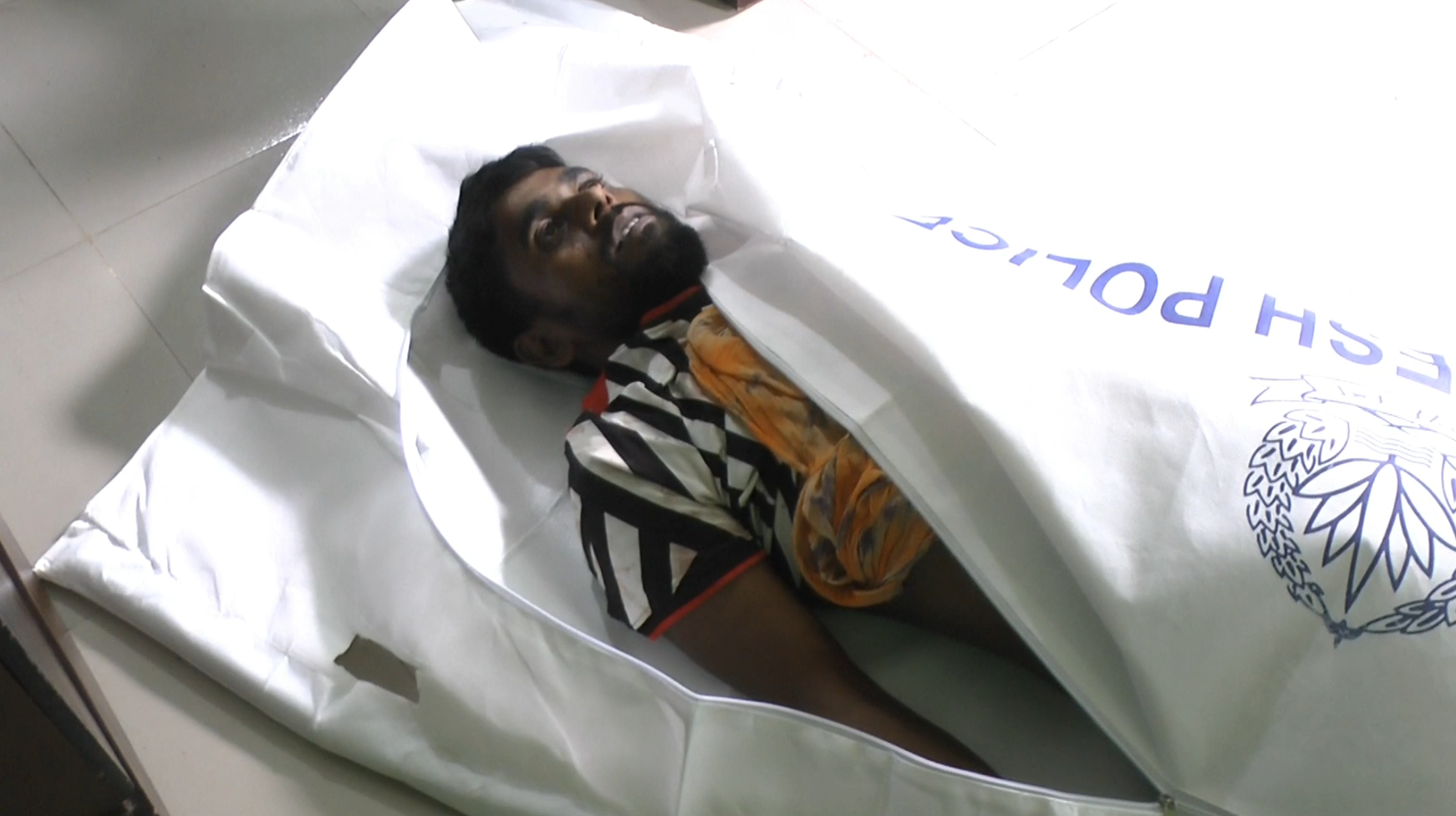 নারায়ণগঞ্জের ফতুল্লায় স্ত্রীকে জবাই করতে ব্যর্থ হয়ে স্বামীর আত্মহত্যা